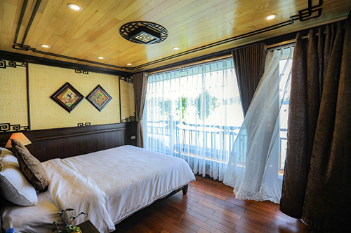 Authentic Lan Ha Bay ( Less-touristy route )